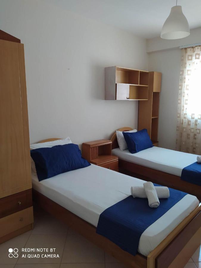Summer Life Apartments Sarandë Esterno foto