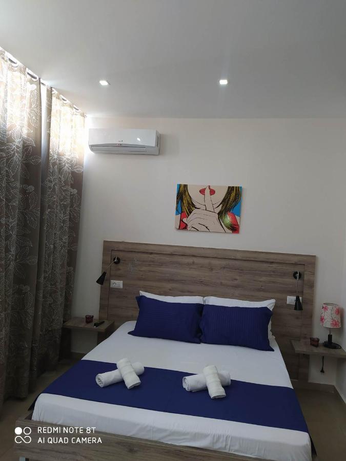 Summer Life Apartments Sarandë Esterno foto