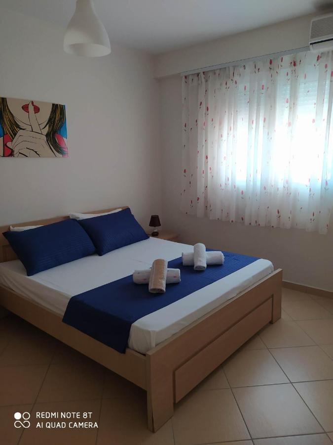 Summer Life Apartments Sarandë Esterno foto